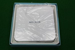 Thumbnail image of Belkin USB 2.0 & Firewire 6-Port Hub For Mac Mini F5U507 New in Box