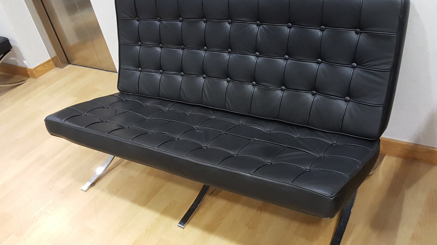 Image of Modern Black Faux Leather 2 Sofa, Pouffe and 2 Chair Reception Area Set