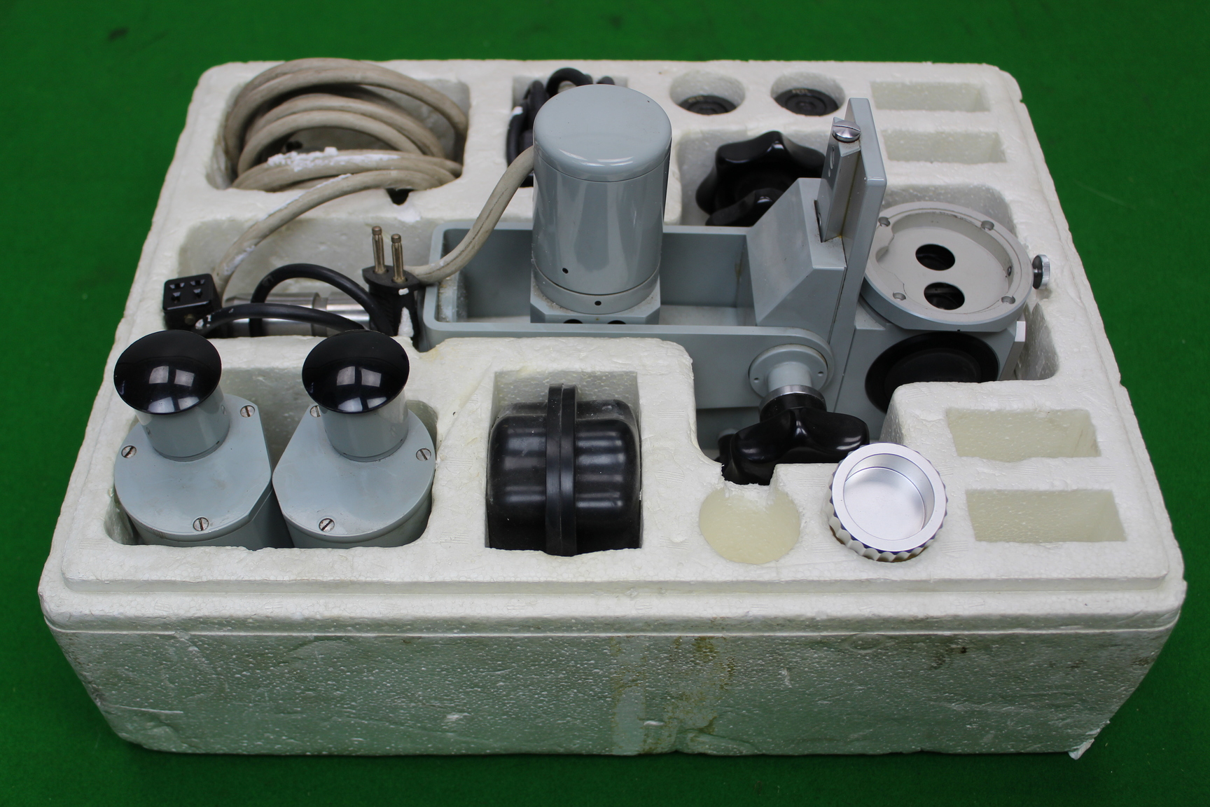 Image of Carl Zeiss 34626 Microscope Accessory Kit in Great Condition Laboratory Lab Equi