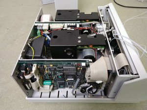 Thumbnail image of Dionex HPLC P680P HPG laboratory Pump - Spares Repair