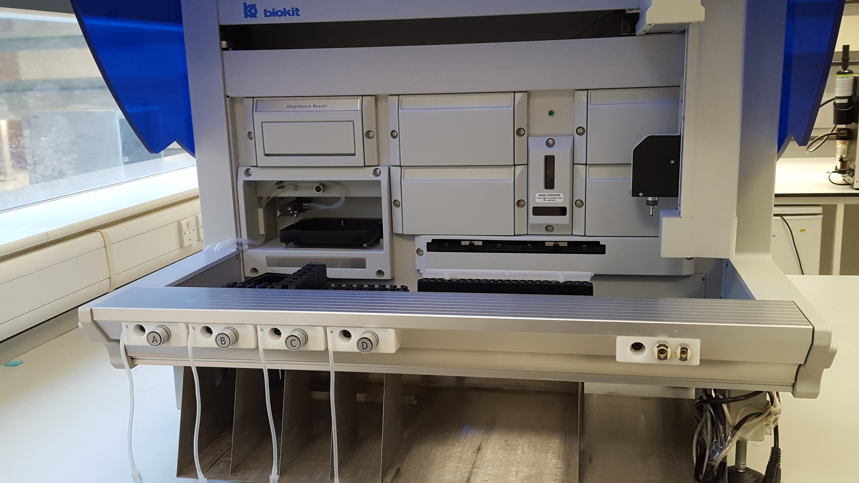 Image of DSX Best 2000 Biokit Automated Elisa System with PC & Software