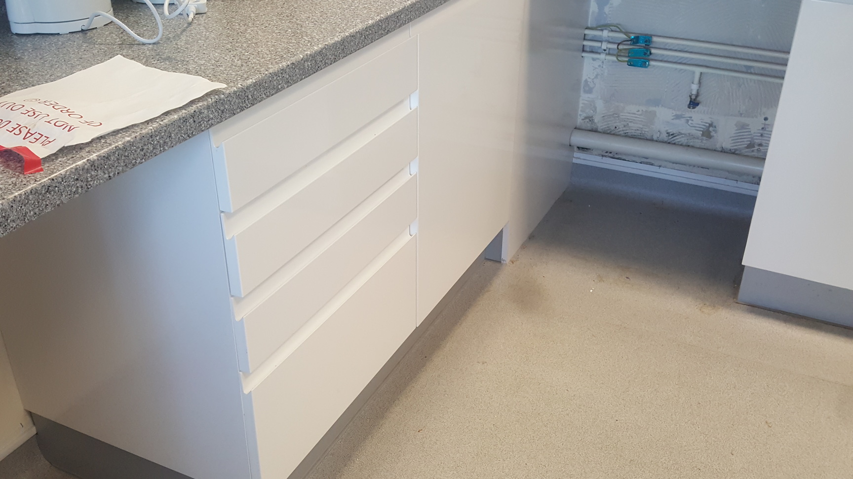 Image of Set of Complete Kitchen Cabinets- White