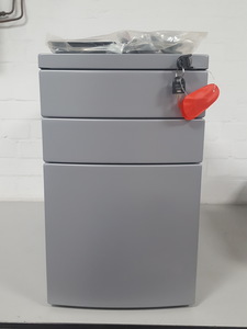 Thumbnail image of Grey Office Chest of Drawers / Filing Cabinet / Pedestal - Small 