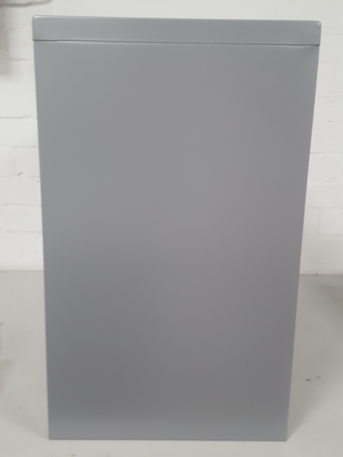 Image of Grey Office Chest of Drawers / Filing Cabinet / Pedestal - Small 