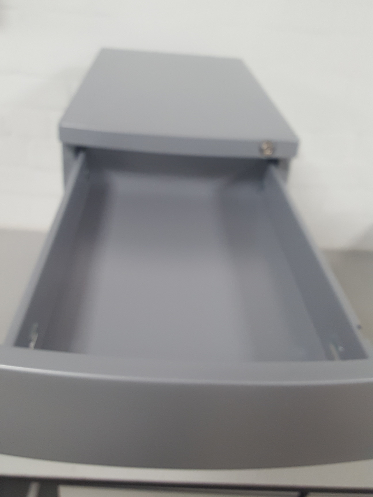 Image of Grey Office Chest of Drawers / Filing Cabinet / Pedestal - Small 