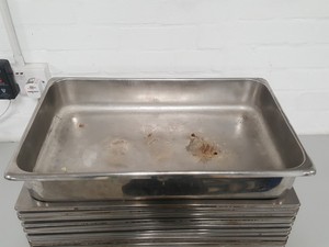 Thumbnail image of 18 x Stainless Steel Food Chaffing Dish Banqueting Trays Catering 53x32x10 cm 