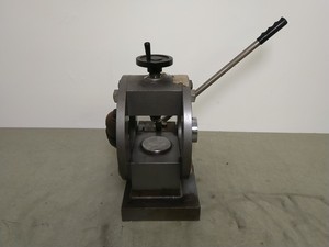 Thumbnail image of BECKMAN 00-25 Industrial Hydraulic Press 25 Tons - Spares/Repairs
