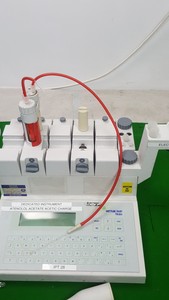 Thumbnail image of Mettler Toledo DL67 Lab Volumetric Titrators