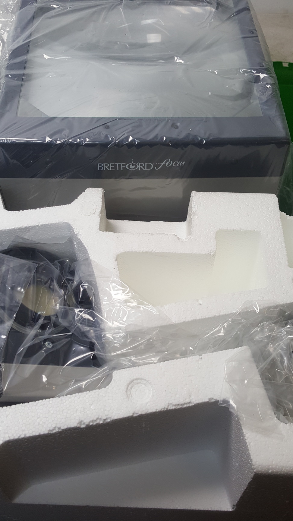 Image of Bretford Focus 400 YLS Overhead Projector Acetate OHP