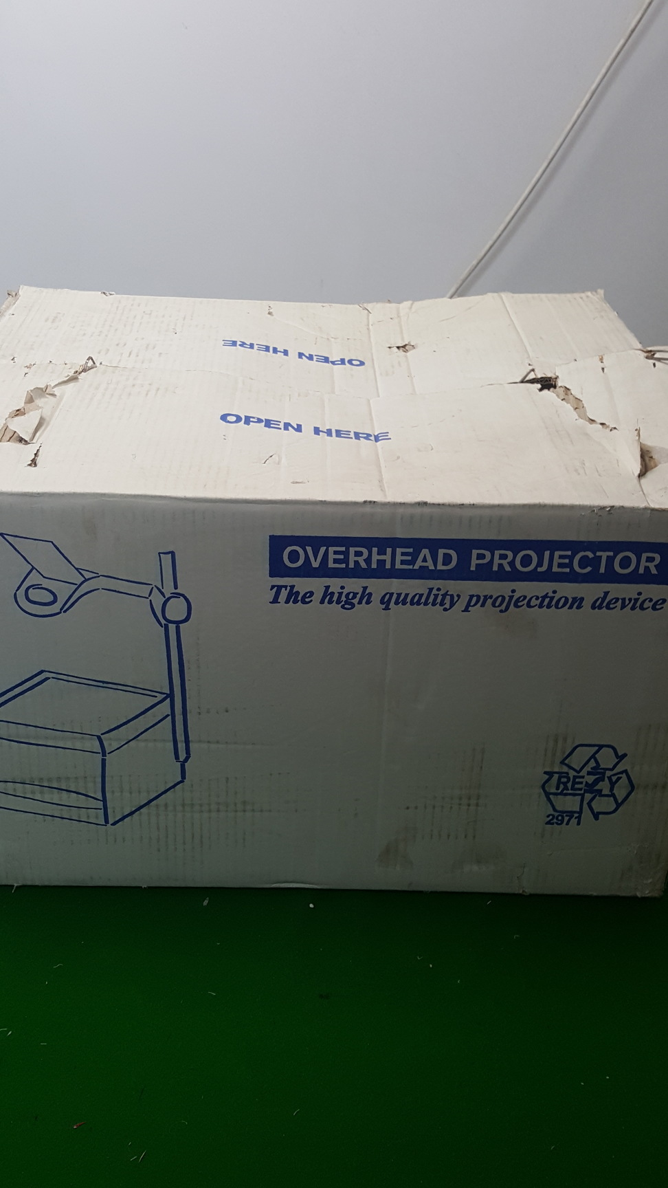 Image of Bretford Focus 400 YLS Overhead Projector Acetate OHP