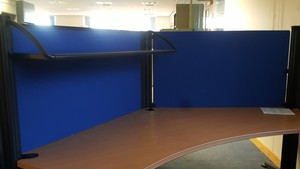Thumbnail image of Job Lot of High Quality Office Furniture Tables / Desks Units Resale Reuse