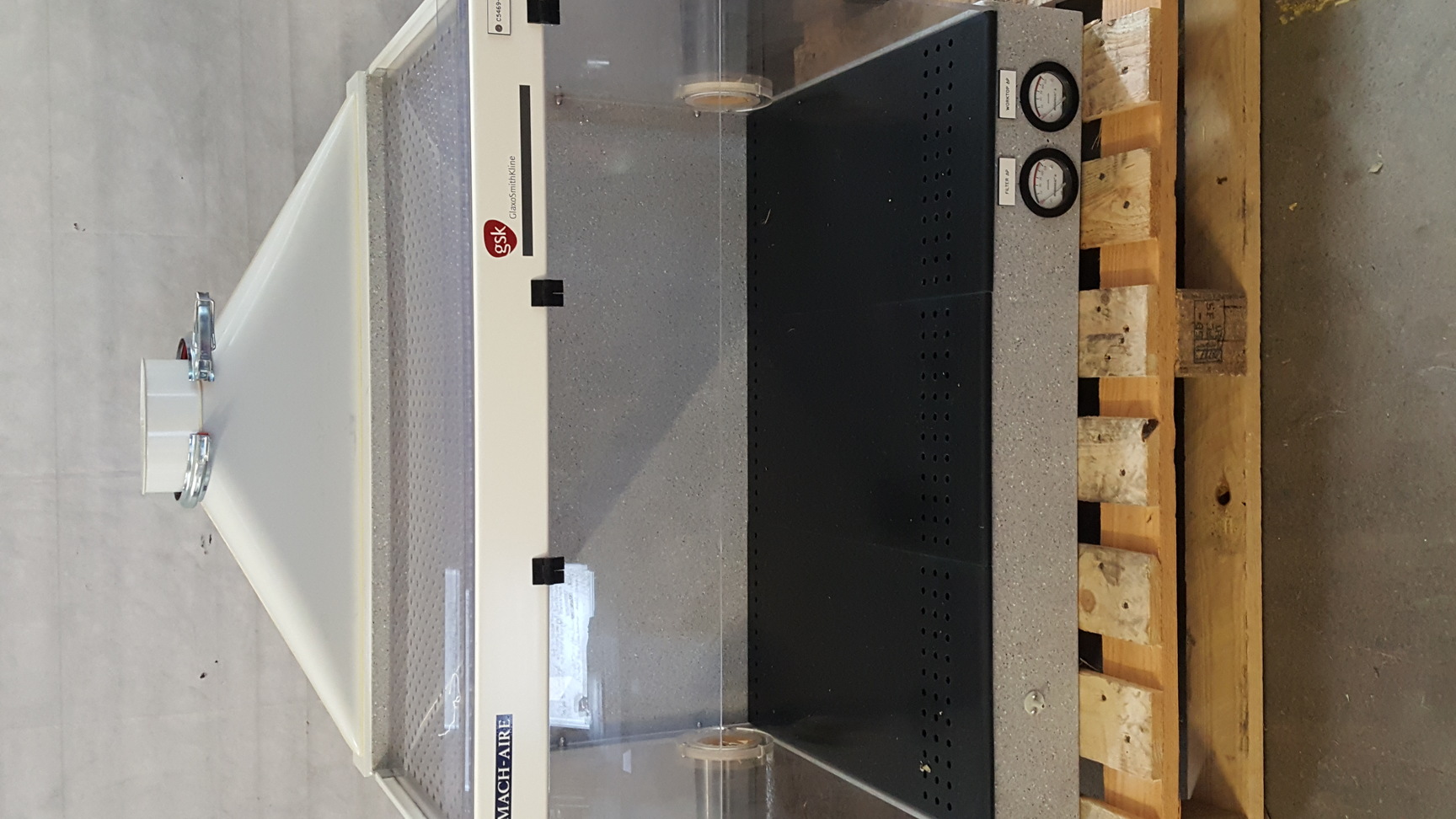 Image of Mach-Aire 600WS Weigh Booth / Fume Hood Lab / Clean air