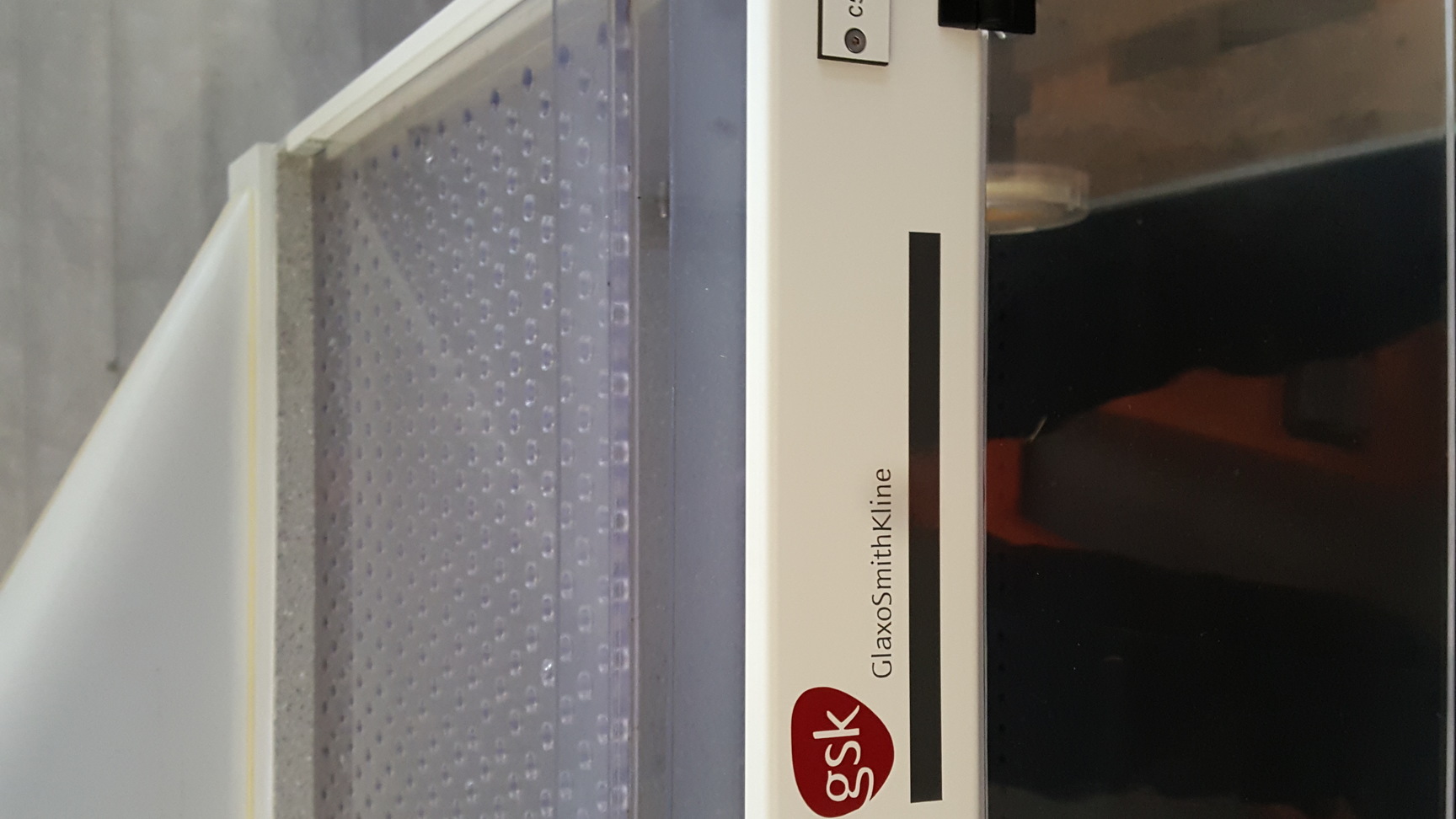 Image of Mach-Aire 600WS Weigh Booth / Fume Hood Lab / Clean air