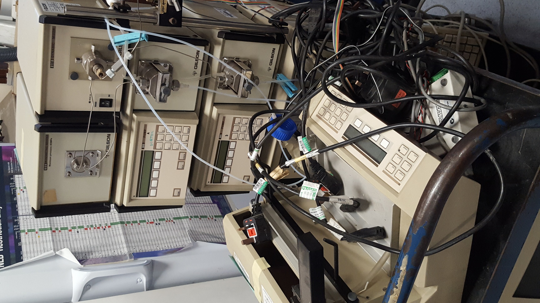 Image of Gilson HPLC-305 Laboratory System 811B Dynamic Mixer, 305 Pump, 115 UV