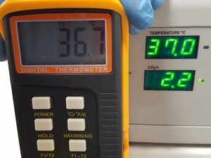 Thumbnail image of Nuaire NU-5500E Autoflow IR Direct Heat Co2 Lab Incubator 