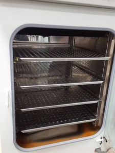 Thumbnail image of Nuaire NU-5500E Autoflow IR Direct Heat Co2 Lab Incubator 