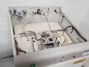 Thumbnail image of Nuaire NU-5500E Autoflow IR Direct Heat Co2 Incubator Lab