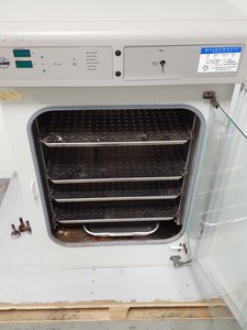 Thumbnail image of Nuaire NU-5500E Autoflow IR Direct Heat Co2 Incubator Lab