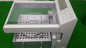 Thumbnail image of Advantec CHF122SC Microcomputer Controlled Fraction Collector