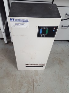 Thumbnail image of Ingersoll-Rand SSR Compressor + Tank + DA-8-Special & Domnick Hunter DME020