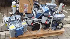Thumbnail image of 35x Vacuubrand MZ 2C & 2 AK Diaphragm Vacuum Pump CVC 2 Controller