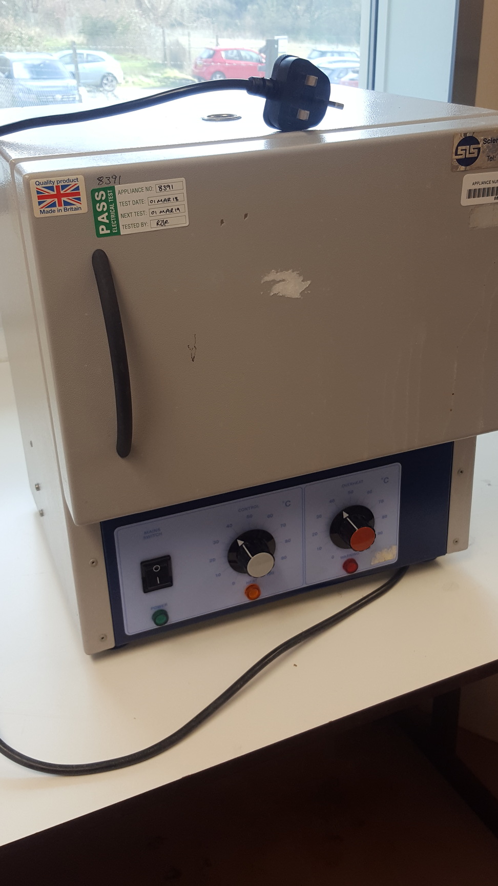 Benchtop Laboratory Oven Small Leaders GP/10/CLAD General Purpose