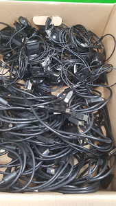 Thumbnail image of Large Job Lot of Hercules Web Cams and VGA Cables IT Clearout