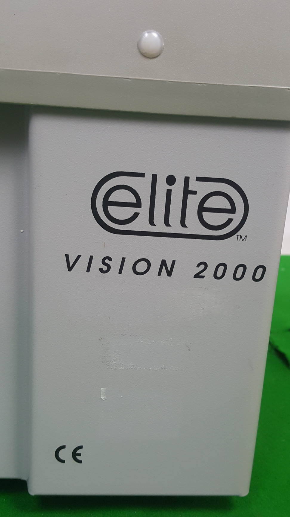 Image of Elite 2000 Overhead Projector - Spares / Repair