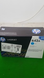 Thumbnail image of HP CB401A Cyan Original LaserJet Toner Cartridge 