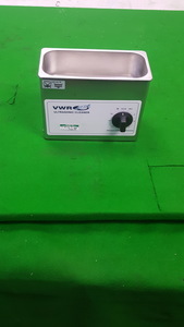 Thumbnail image of VWR USC100T Ultrasonic Cleaner Lab