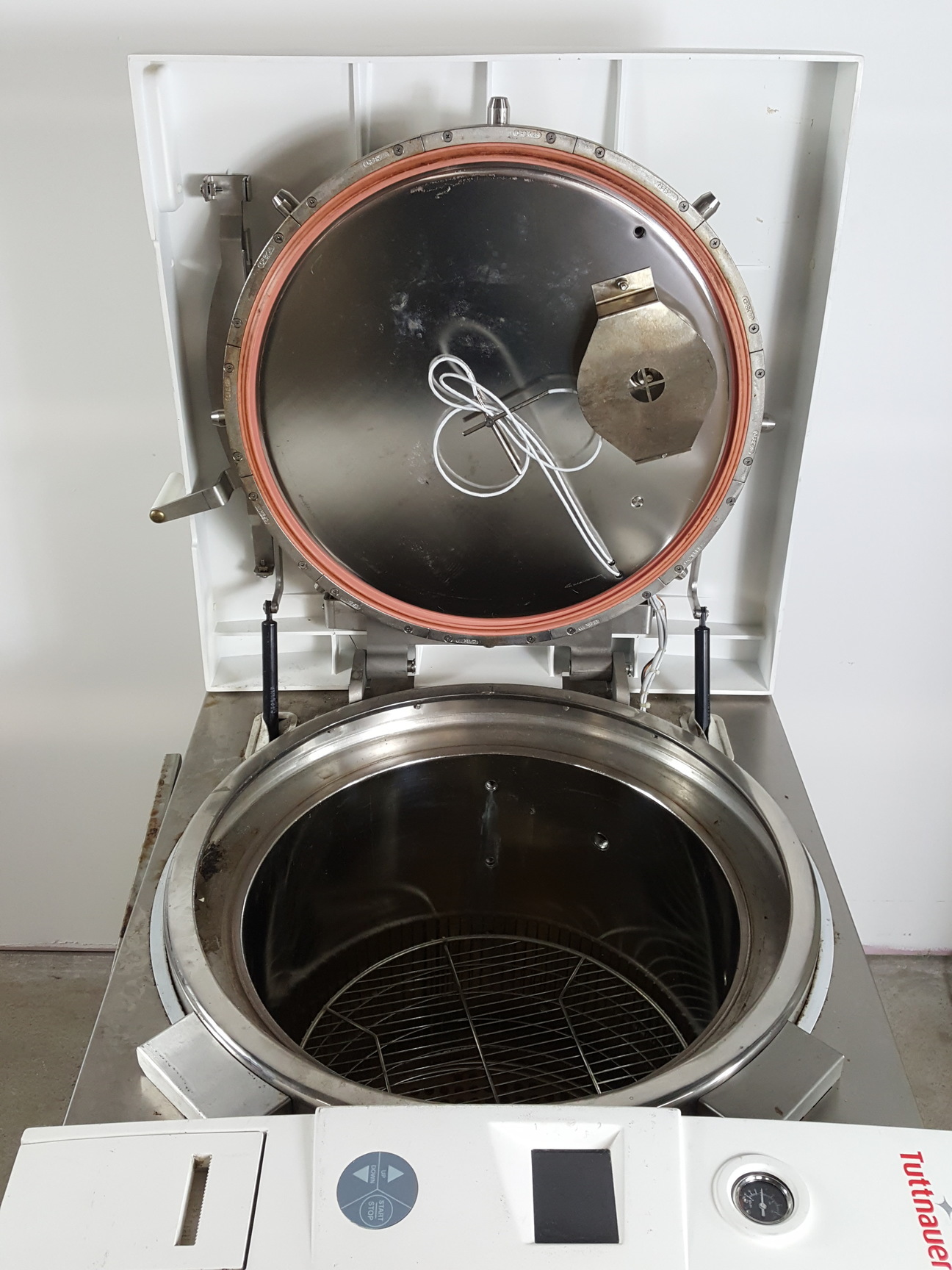 Image of Tuttnauer 5050 ELV-D 110L  Laboratory Autoclave W/ Silent Master Lab Faulty