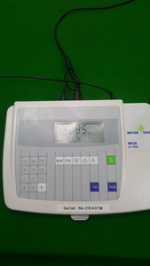 Thumbnail image of Mettler Toledo MP230 pH Meter H+ Lab 