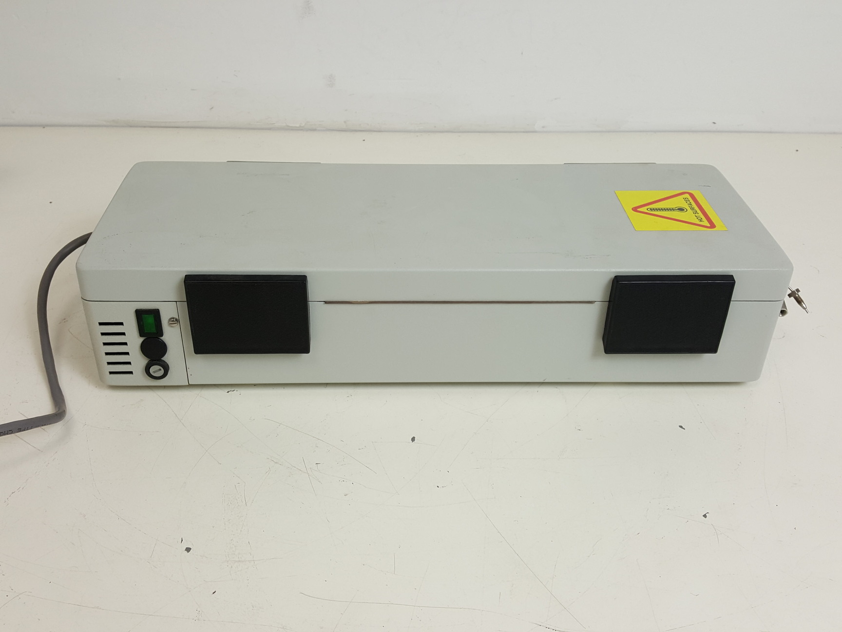 Image of Waters 2707 Autosampler, Temp Module, 2998 Photodiode Array 2535 Pump HPLC Lab
