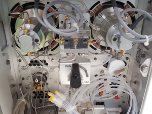 Thumbnail image of Waters 2707 Autosampler, Temp Module, 2998 Photodiode Array 2535 Pump HPLC Lab