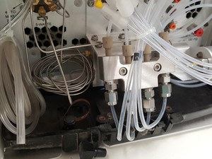 Thumbnail image of Waters 2707 Autosampler, Temp Module, 2998 Photodiode Array 2535 Pump HPLC Lab