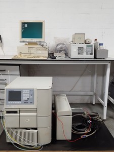Thumbnail image of Waters Alliance HPLC 2690 Seperations + 474 Scanning Fluorescence Detector, Lab