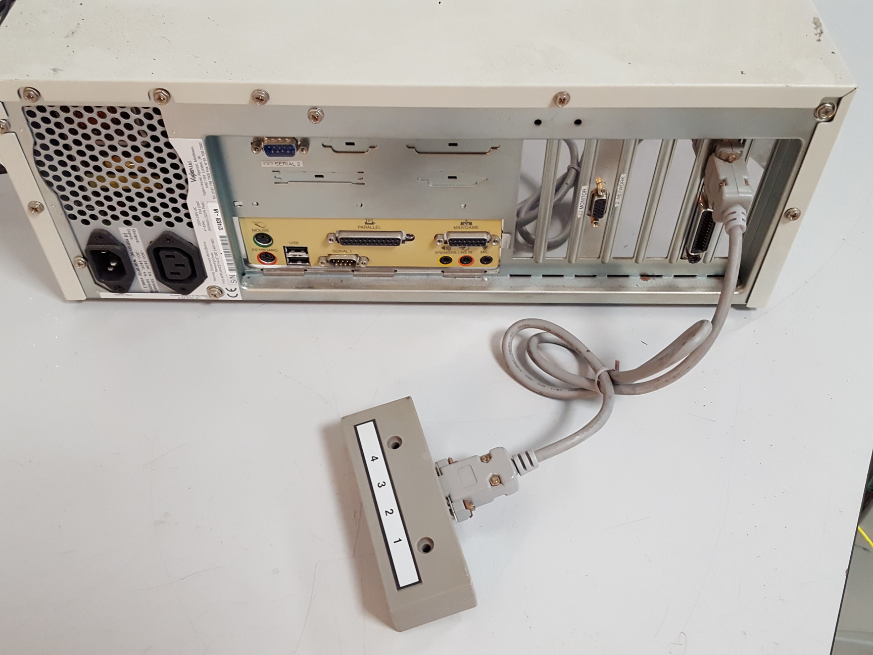 Image of Waters Alliance HPLC 2690 Seperations + 474 Scanning Fluorescence Detector, Lab