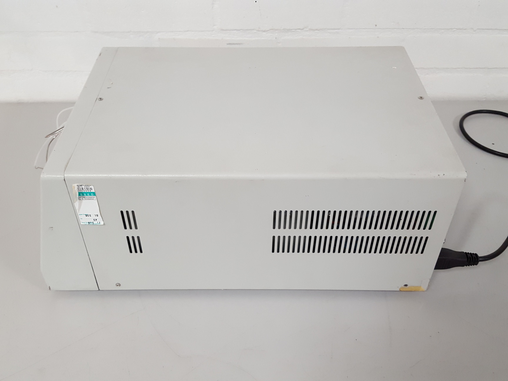 Image of Waters Alliance HPLC 2690 Seperations + 474 Scanning Fluorescence Detector, Lab