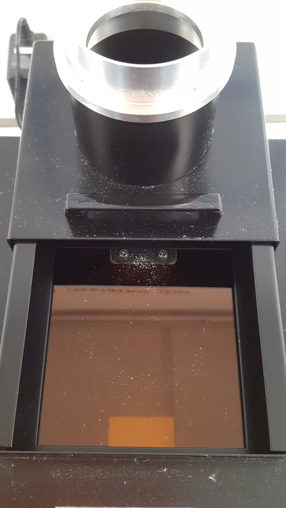 Image of Nippon Fast Gene B/G LED FG-08 UV Transilluminator
