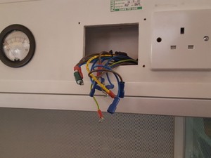 Thumbnail image of Bassaire 04HF Laminar Flow Cabinet LFC Lab