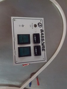 Thumbnail image of Bassaire 04HF Laminar Flow Cabinet LFC Lab