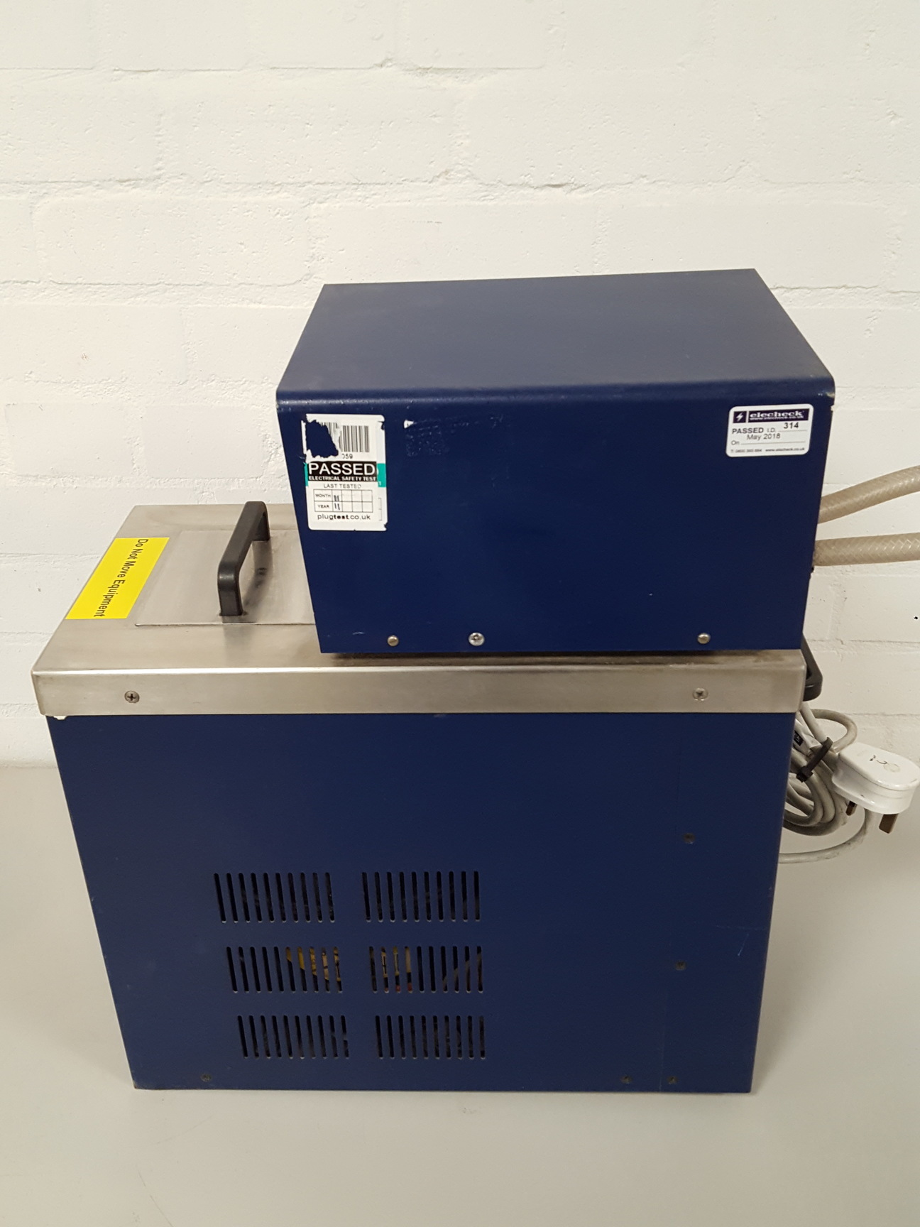 Image of LKB Bromma 2219 Multitemp II Digital Water Bath Lab Circulator - Spares Repairs