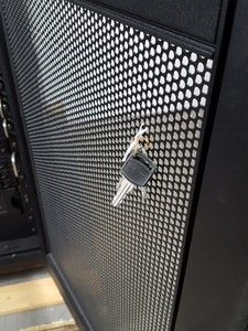 Thumbnail image of PSSC Labs PSSC-PWF-DX5150-5N Server System - Netgear ProSafe, APS Smart UPS 3000