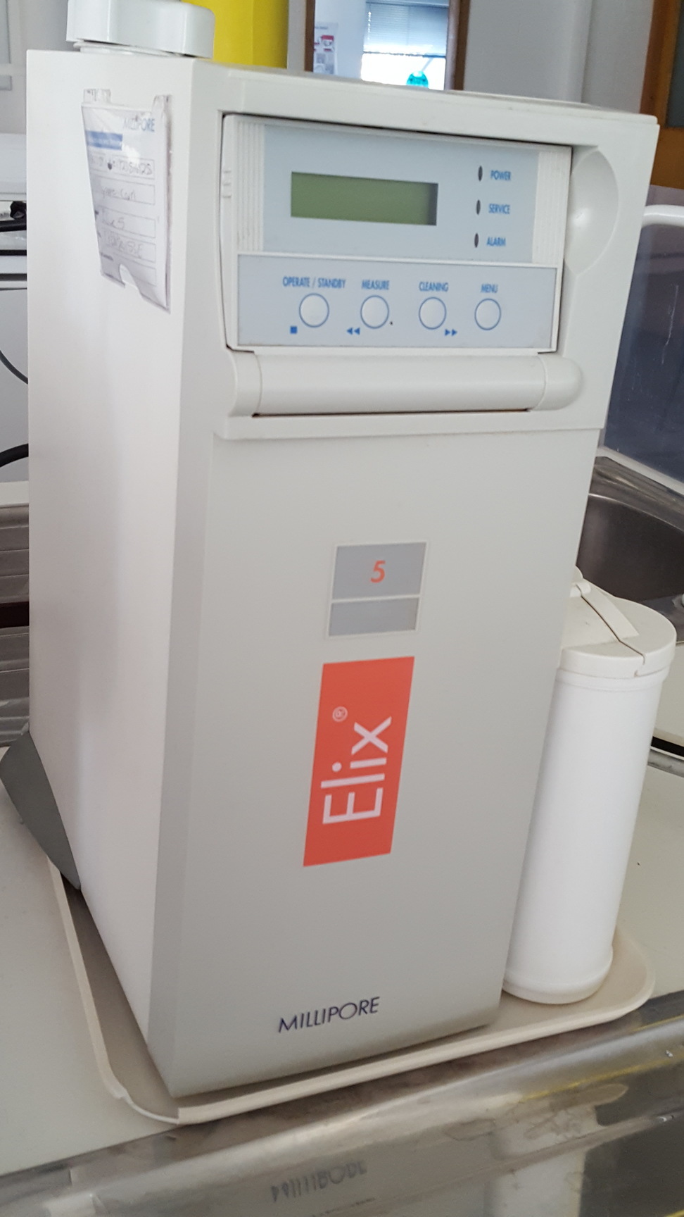 Millipore Elix 5 UV Water Purification System + Tank