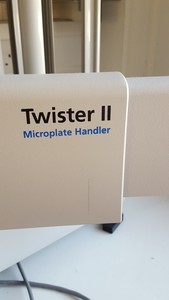 Thumbnail image of Caliper Life Sciences Twister II Microplate Handler Lab