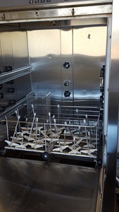 Thumbnail image of Lancer - 1300 UP Lab Dishwasher Glasswasher Laboratory