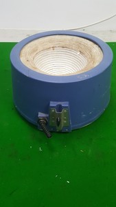Thumbnail image of Lot of 3 Electrothermal EM2000 Electromantles Heating Mantles Spares / Repairs