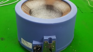 Thumbnail image of Barnstead Electrothermal EM2000/E Heating Mantle 2000mL 2L