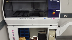 Thumbnail image of Genetix QPixII Microbial Colony and Array Picker Lab Picking