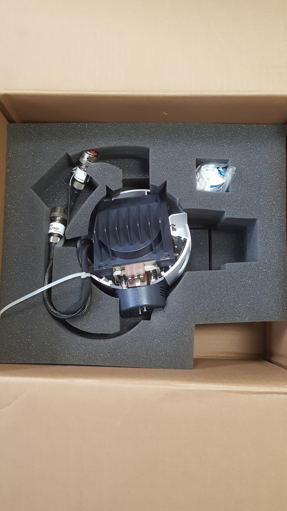 Image of Multimode APCI and ESI Source for 1100 Series Agilent LCMSD - New HPLC